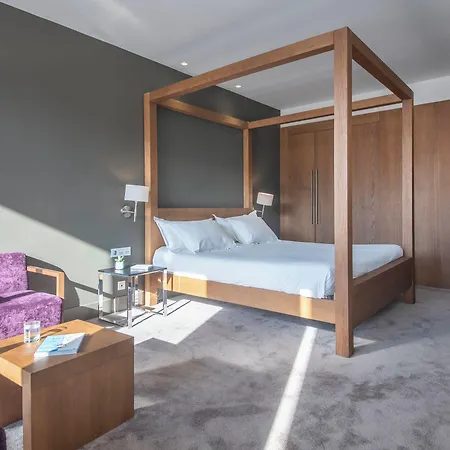 Blau Caldas מלון